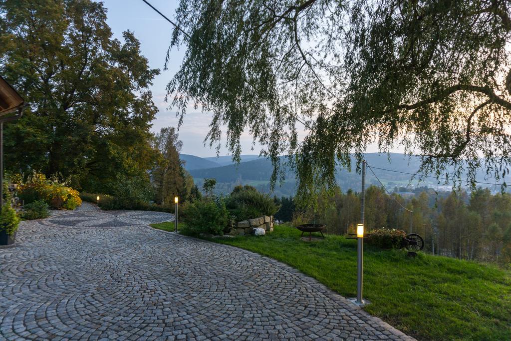 Ferienwohnung Laempelberg クリンゲンタール エクステリア 写真
